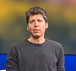 TEDで講演するSam Altman